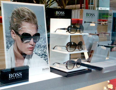 escaparatismo, visual merchandising, plv, Hugo Boss escaparatismo, visual merchandising, plv, Hugo Boss